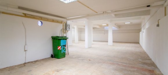 Lagerhaus in Amadora, Portugal 202m², Nr. 78337 6