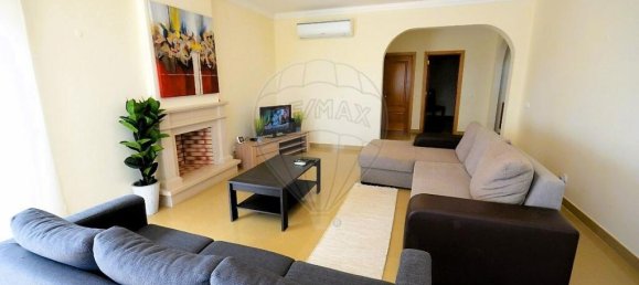 4 bedrooms Villa in Alvor, Portugal No. 177656 2