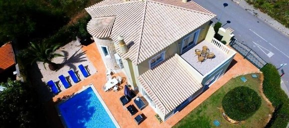 4 bedrooms Villa in Alvor, Portugal No. 177656 3