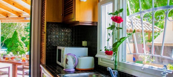 4 bedrooms Villa in Corfu, Greece No. 1321 8