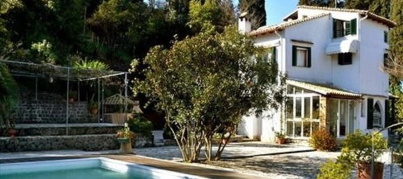 4 bedrooms Villa in Corfu, Greece No. 1321 6