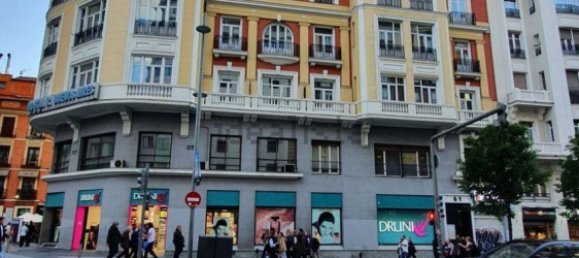 Квартира с 2 спальнями в Мадрид, Испания № 102535 33