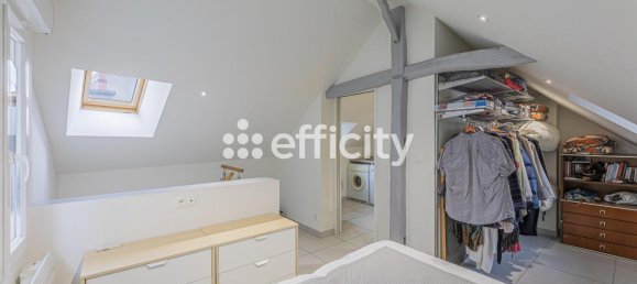 Adosado de 3 dormitorios en Tours, France No. 255777 5