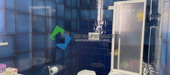 Apartamento de 2 dormitorios en Siena, Italy No. 45099 37