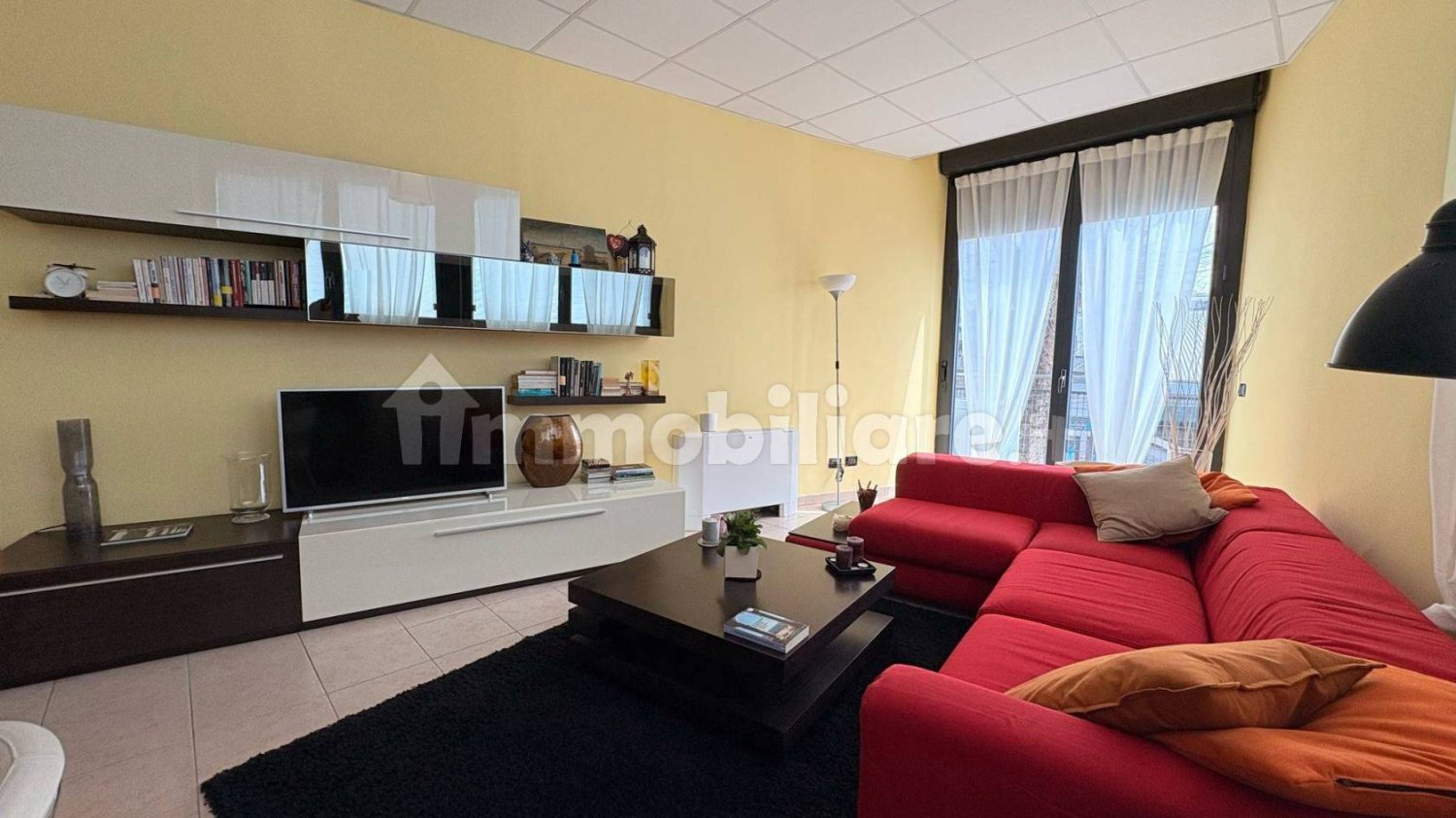 1 bedroom Apartment in Milan, Italy No. 240060