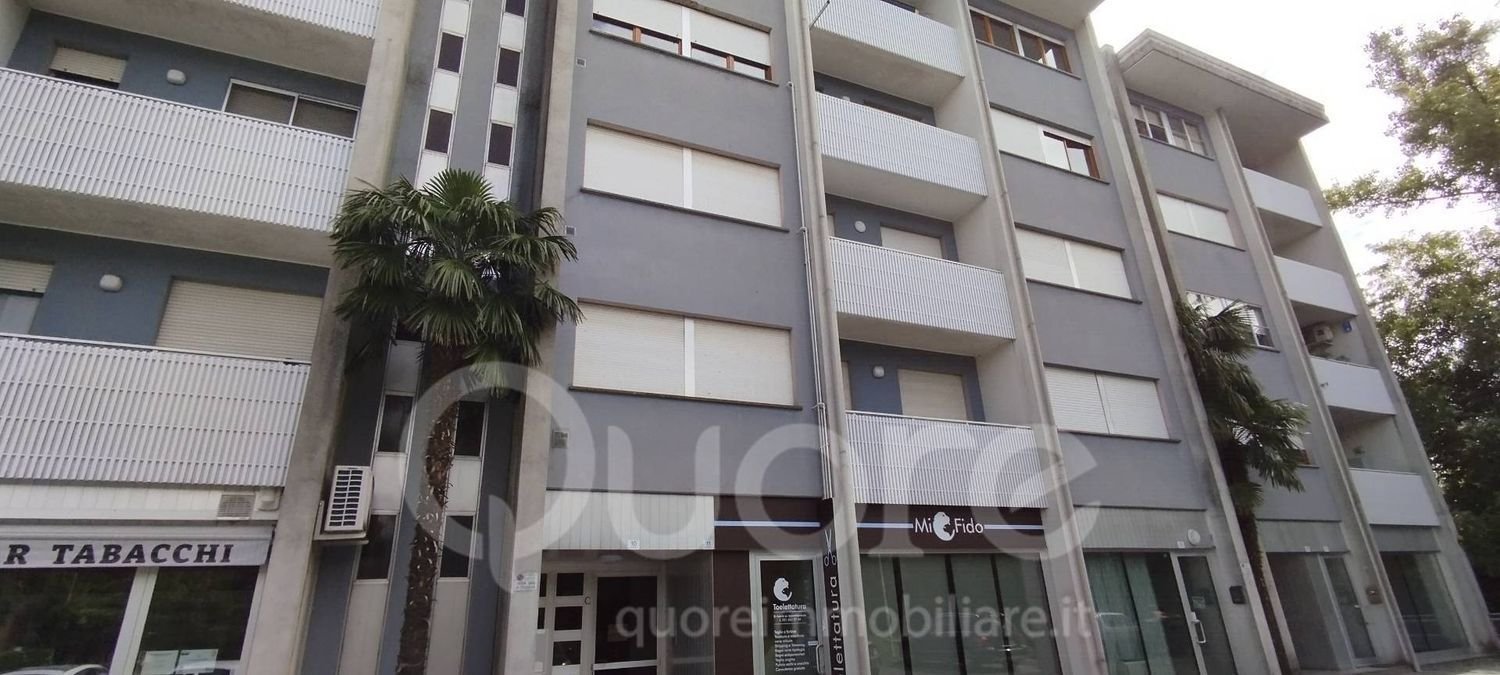 2 غرف نوم شقة في Udine, Italy رقم 380249