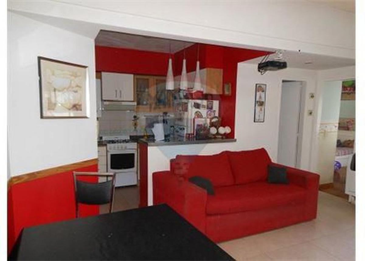 Studio in Buenos Aires, Argentina No. 79850