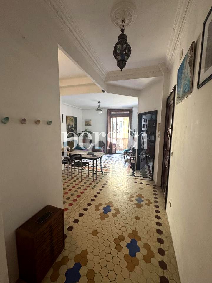 4 bedrooms Apartment in Valencia, Spain No. 253662