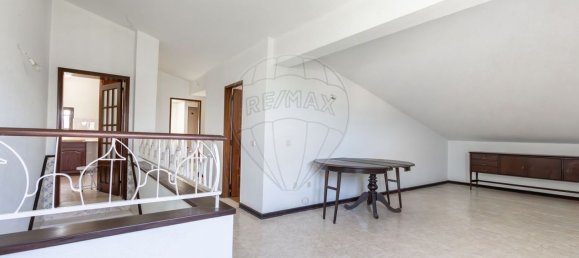 2 bedrooms House in Caldas da Rainha, Portugal No. 29728 7