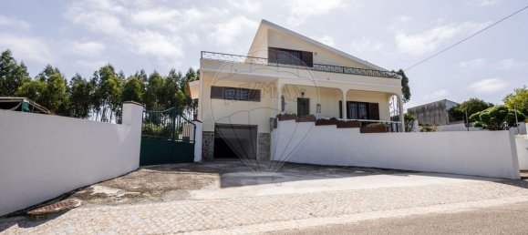 2 bedrooms House in Caldas da Rainha, Portugal No. 29728 2