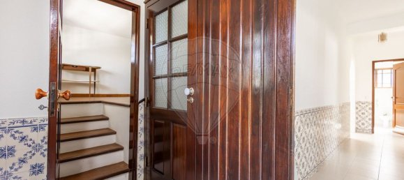 2 bedrooms House in Caldas da Rainha, Portugal No. 29728 5