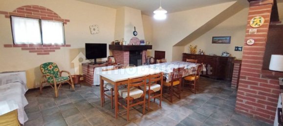 Villa T3 em Foiano della Chiana, Italy N.º 356251 9