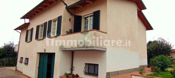 Villa T3 em Foiano della Chiana, Italy N.º 356251 3