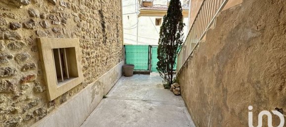 3 bedrooms House in Orange, France No. 305108 3