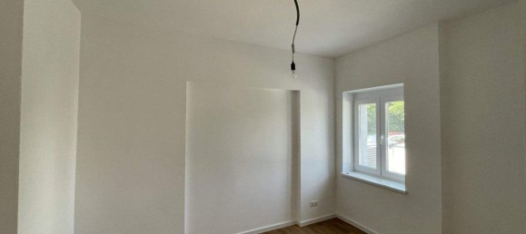 Дом с 7 комнатами в Винер Нойштадт, Австрия № 246107 2