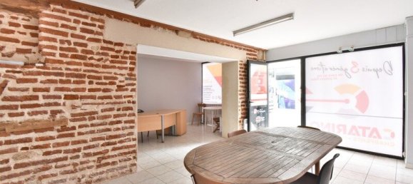 2 Schlafzimmer Gebäude in Villeneuve-sur-Lot, France, Nr. 276650 5