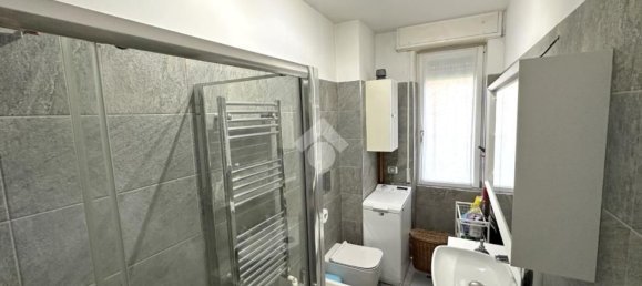 3-salle Appartement à Paullo, Italy No. 263954 8