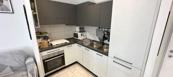 3-salle Appartement à Paullo, Italy No. 263954 14