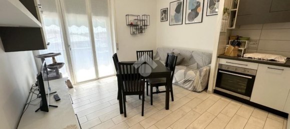 3-salle Appartement à Paullo, Italy No. 263954 15
