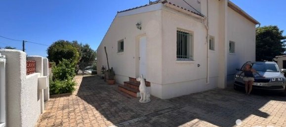 3 bedrooms House in Occitanie, France No. 296831 2