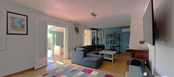 3 bedrooms House in Occitanie, France No. 296831 9