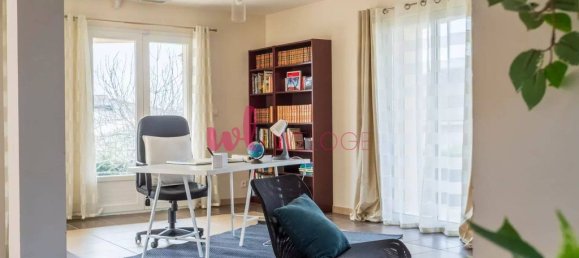 4 bedrooms Villa in Sainte-Eulalie, France No. 104642 10