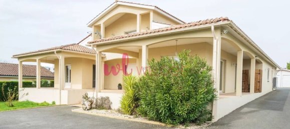 4 bedrooms Villa in Sainte-Eulalie, France No. 104642 9