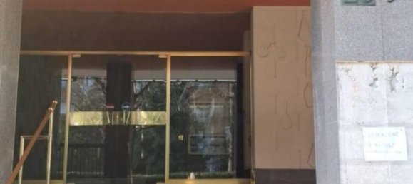 Квартира с 4 комнатами в Турин, Италия № 37735 9