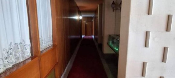 Квартира с 4 комнатами в Турин, Италия № 37735 13