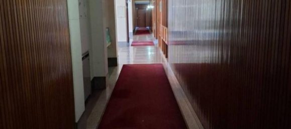 Квартира с 4 комнатами в Турин, Италия № 37735 14