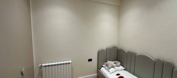 2 bedrooms Apartment in Baku, Azerbaijan No. 1313 5