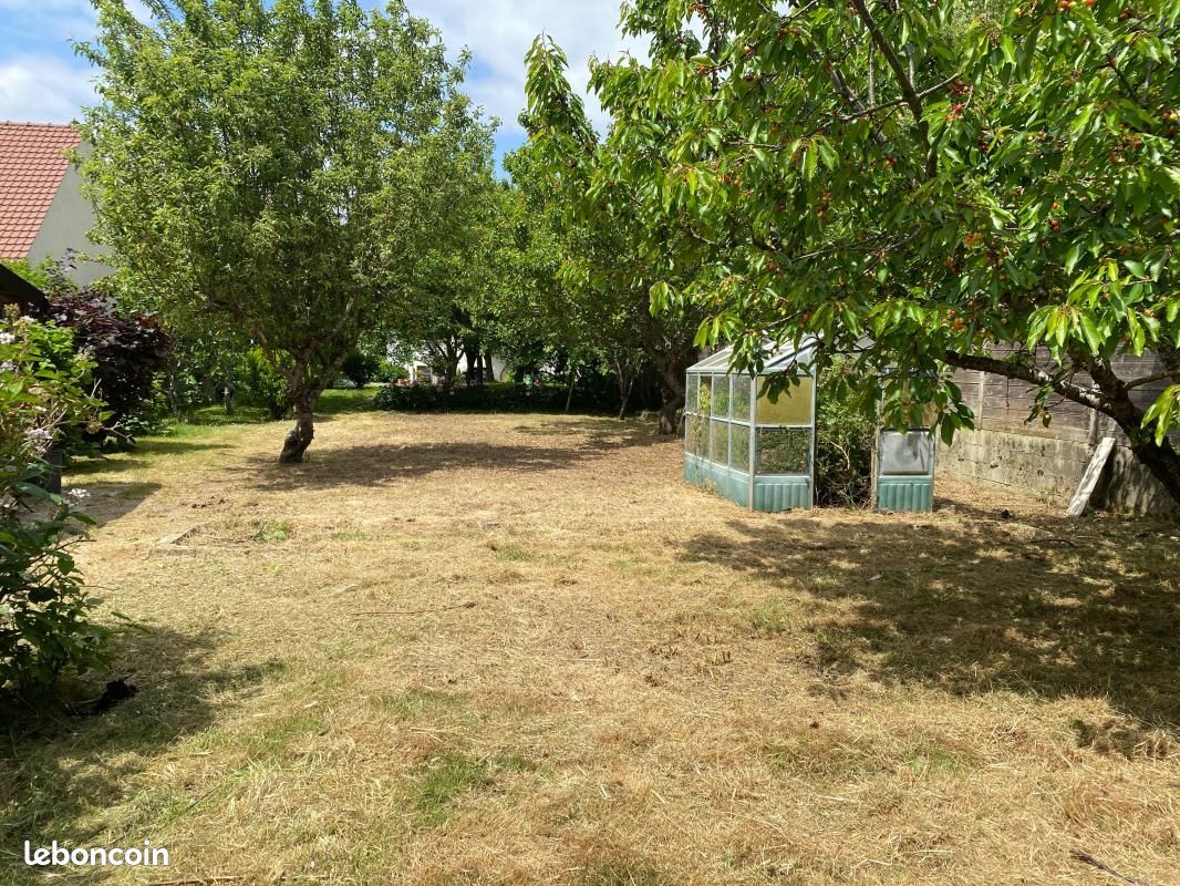 Grundstück in Mandres-les-Roses, France 489m², Nr. 111718