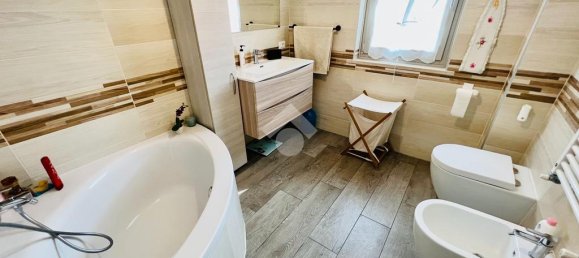 4 bedrooms Villa in Verona, Italy No. 73741 27