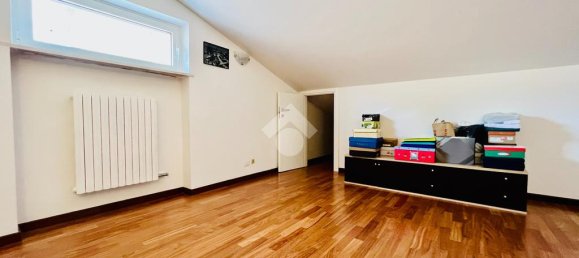 4 bedrooms Villa in Verona, Italy No. 73741 32