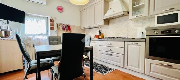 4 bedrooms Villa in Verona, Italy No. 73741 8