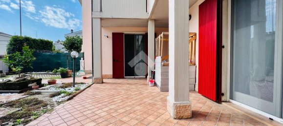 4 bedrooms Villa in Verona, Italy No. 73741 6