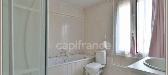 3 bedrooms Townhouse in Vouziers, France No. 75589 16