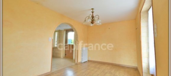 3 bedrooms Townhouse in Vouziers, France No. 75589 8