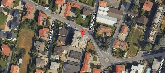 3 bedrooms Apartment in Cardano al Campo, Italy No. 283502 27