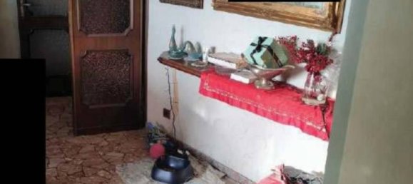 3 bedrooms Apartment in Cardano al Campo, Italy No. 283502 2