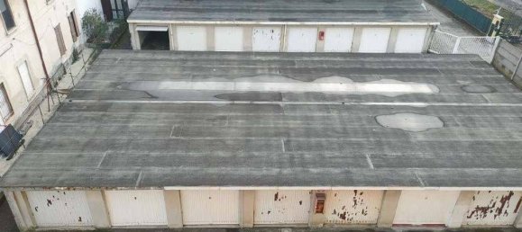 3 bedrooms Apartment in Cardano al Campo, Italy No. 283502 25