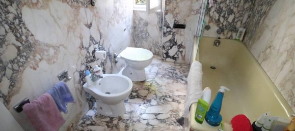 6 rooms Apartment in Rome, Italy No. 147293 28