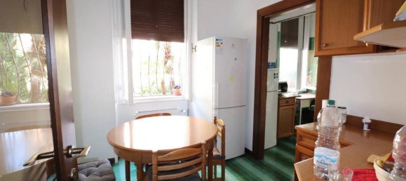 6 rooms Apartment in Rome, Italy No. 147293 6