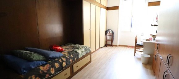6 rooms Apartment in Rome, Italy No. 147293 20