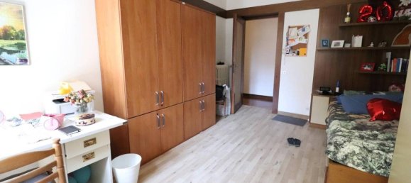 6 rooms Apartment in Rome, Italy No. 147293 21