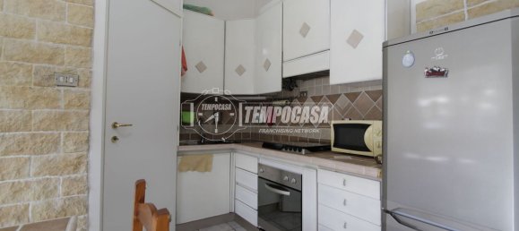 Квартира с 2 комнатами в Колоньо Монцезе, Италия № 268878 5