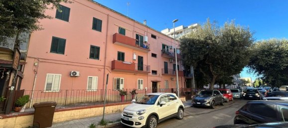 Apartamento de 2 dormitorios en Lecce, Italy No. 323638 2