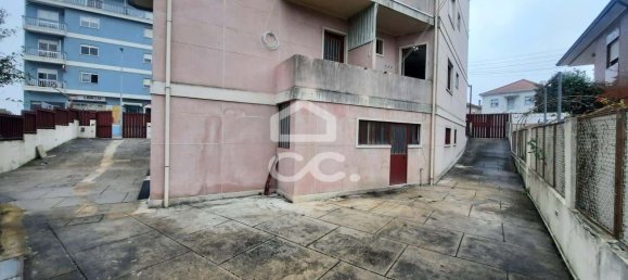 128m² Warehouse in Gondomar, Portugal No. 10458 9