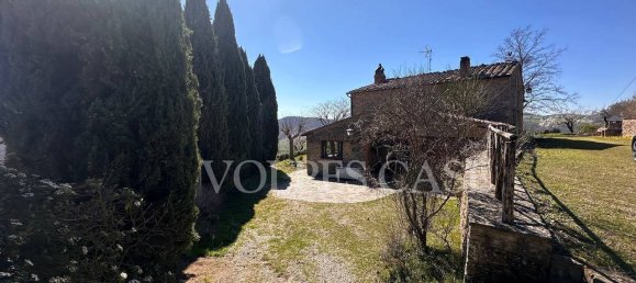 3 bedrooms Villa in Montepulciano, Italy No. 229778 5