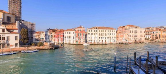 4 Schlafzimmer Wohnung in Venice, Italy, Nr. 132306 4